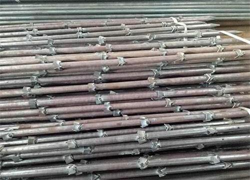 孝昌隧道钢花管